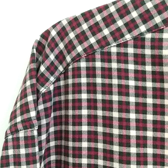 EDDIE BAUER LONG SLEEVE BUTTON DOWN SHIRT SIZE XL - Picture 3 of 10